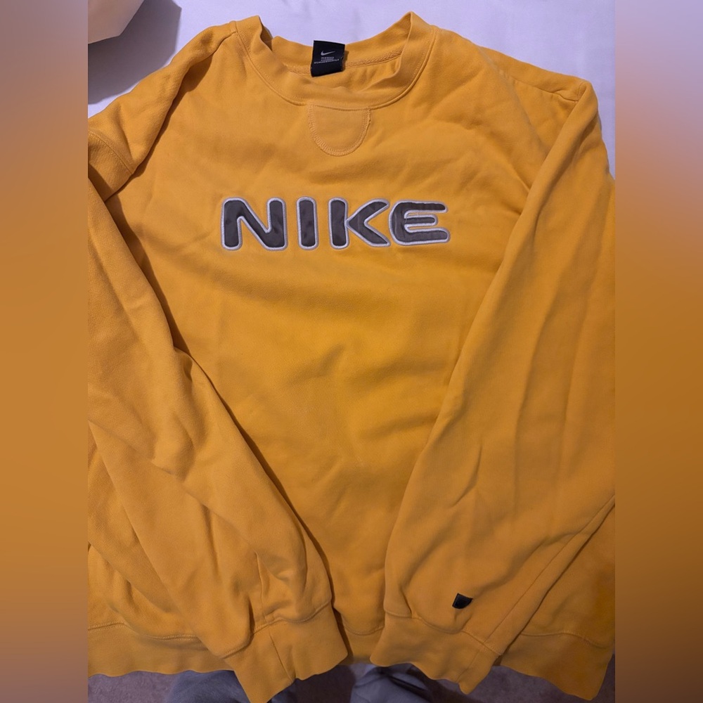 Vintage Oversized Nike Sweatshirt